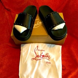 CHRISTIAN LOUBOUTINMen's Spike Leather Red Sole Pool Slides
